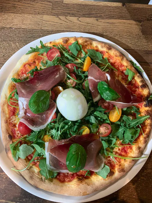 Fraîcheur & Burrata — Pizza des Plans, Carros